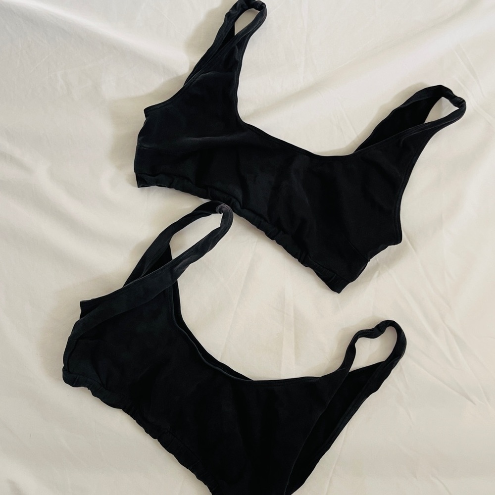 Set of two Bralettes H&M